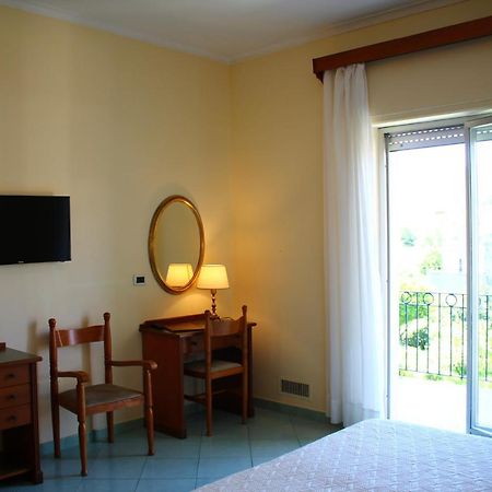 Hotel Terme Alexander ايسكيا المظهر الخارجي الصورة