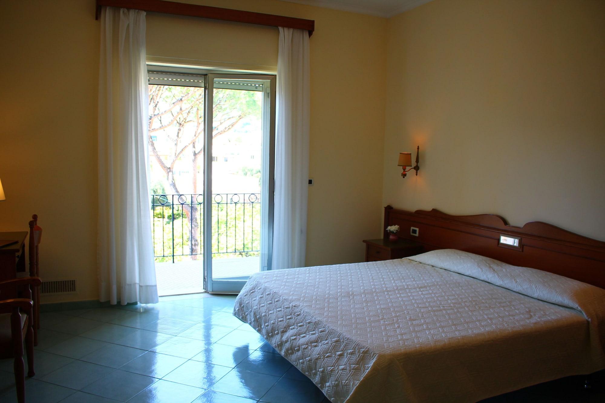 Hotel Terme Alexander ايسكيا المظهر الخارجي الصورة