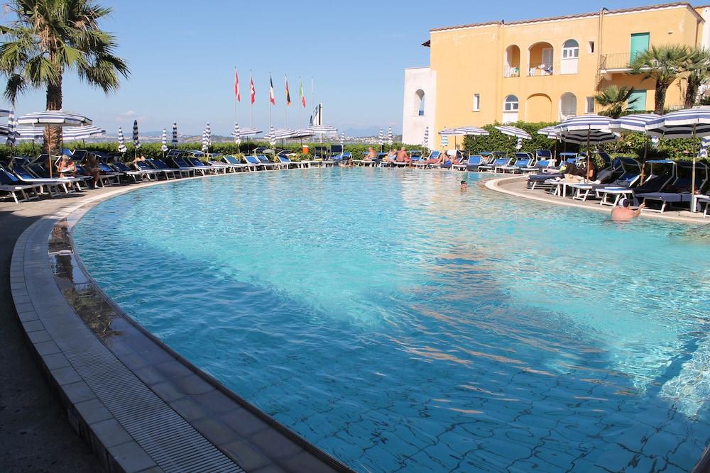 Hotel Terme Alexander ايسكيا المظهر الخارجي الصورة